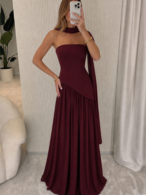 Lara - Vestido Longo Sofisticado