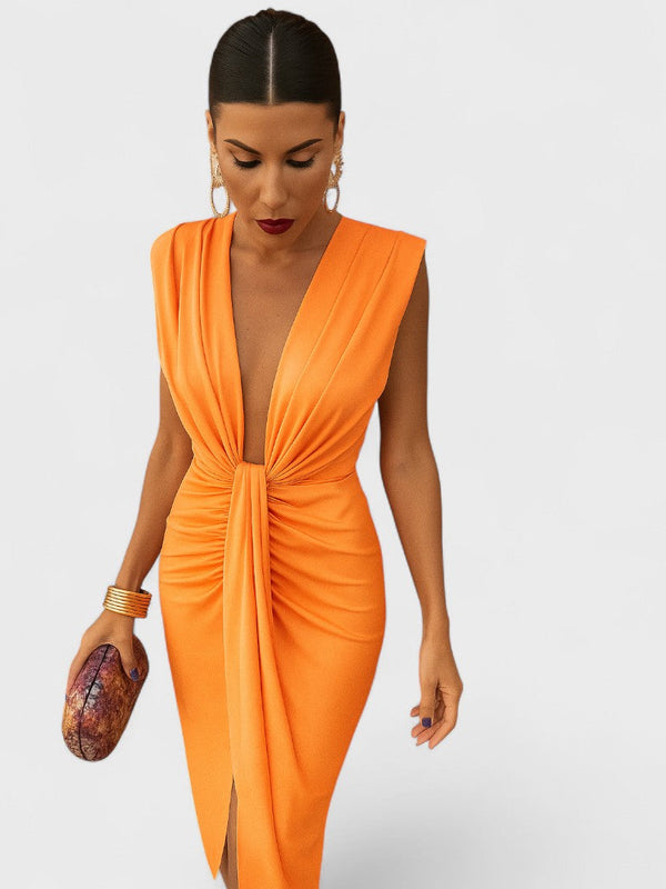 Júlia - Vestido de Decote Aberto