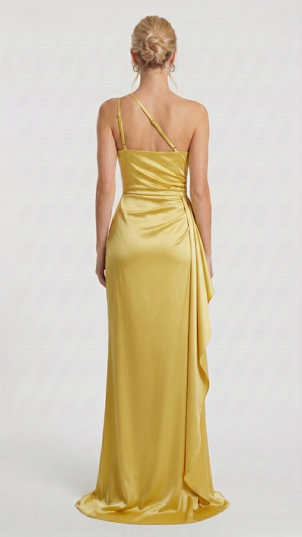 Margarida - Vestido Assimétrico Cetim